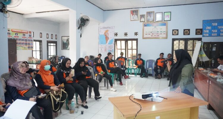 FGD Penyusunan Rencana Kegiatan Prioritas Bencana Desa Kelawi Foto 2