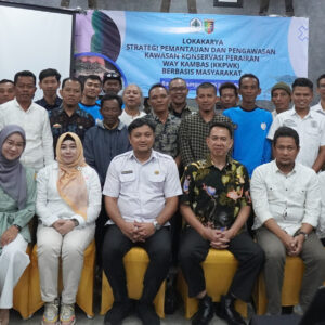 Foto bersama Peserta Lokakarya Strategi Pengawasan KKPWK