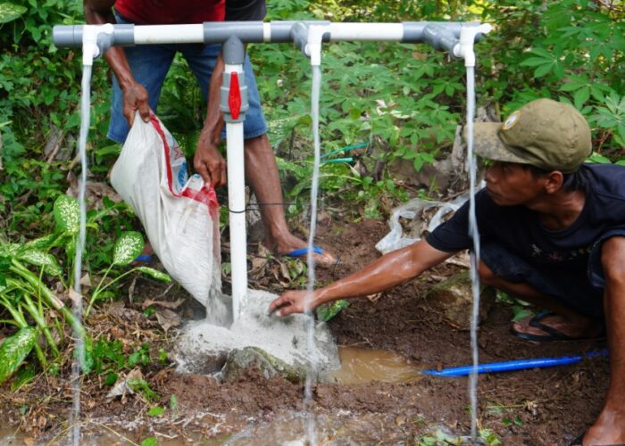 Mitra Bentala Bekerjasama dengan Destana Desa Maja Lakukan Revitalisasi Sumber Air